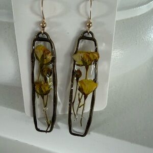 Floral Resin Drop Earrings